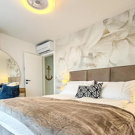 Gemini Krk 아파트