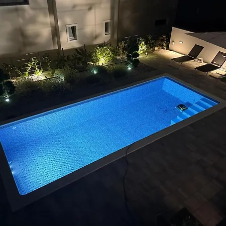 Gemini Krk Apartman *