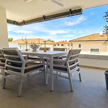 Gemini Krk Apartman *